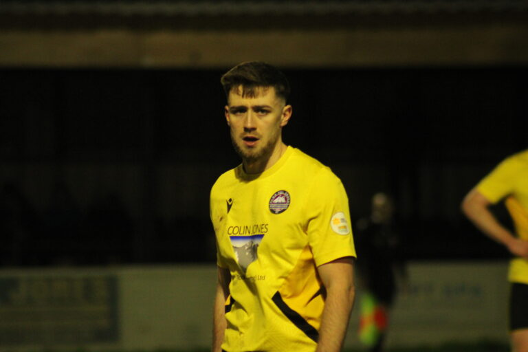 Read more about the article Lluniau’r gêm / Match photos vs Llangefni Town