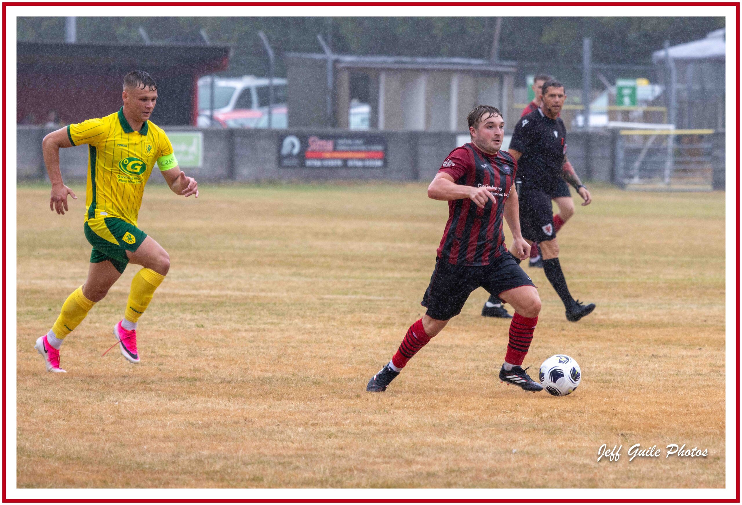 Read more about the article CPD Porthmadog v CPD Tref Caernarfon – Match Photos Gallery