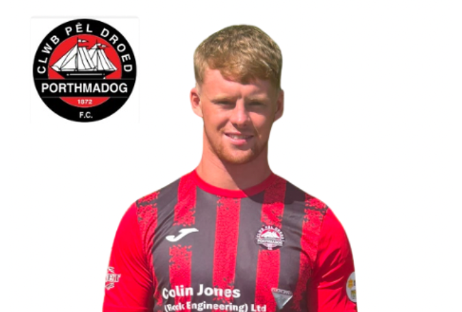 Read more about the article Chwaraewyr yn ymuno / Players arriving